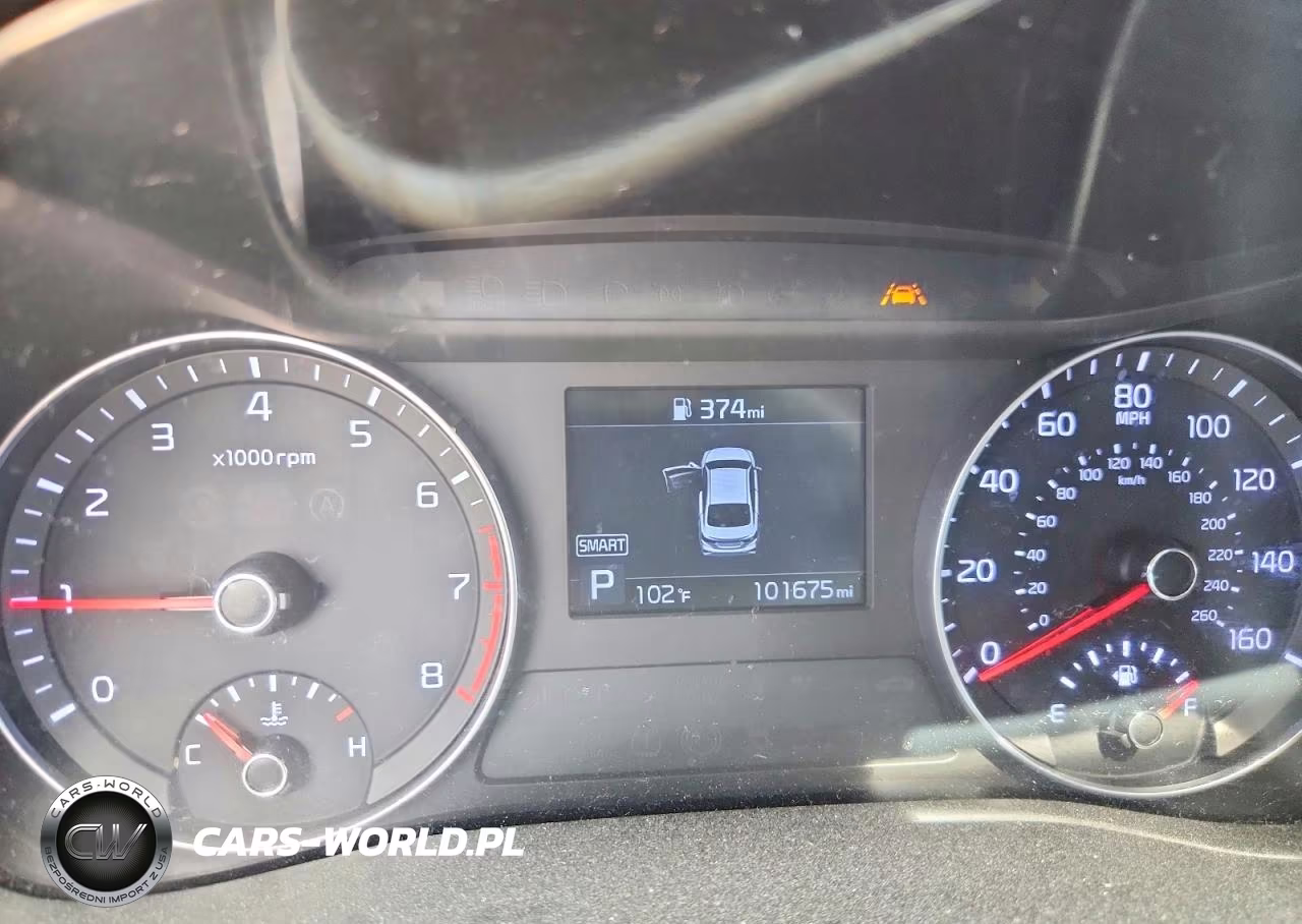 2020 Kia Forte 4D VIN:3KPF24AD1LE141023 - 9