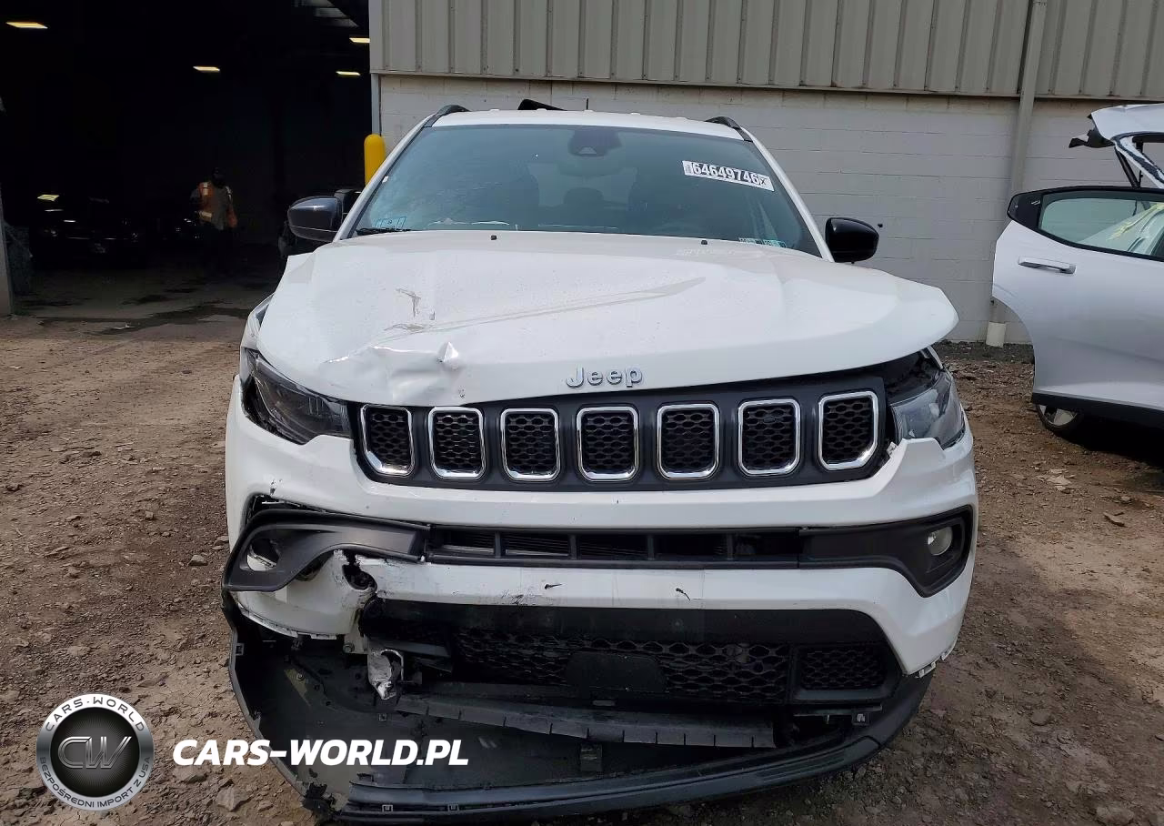 2023 Jeep Compass Latitude VIN:3C4NJDBN1PT561646 - 5