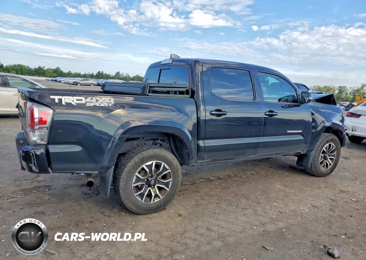 2020 Toyota Tacoma Trd Sport VIN:3TMCZ5AN4LM348637 - 3