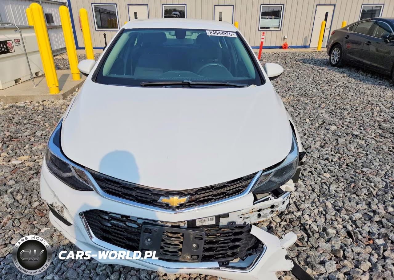 2018 Chevrolet Cruze Lt VIN:1G1BE5SM1J7196751 - 5