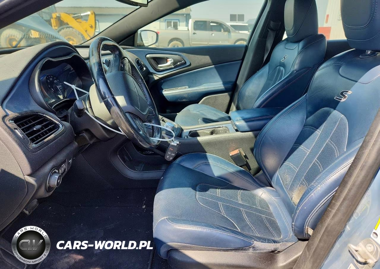 2015 Chrysler 200 S VIN:1C3CCCDG6FN686896 - 7
