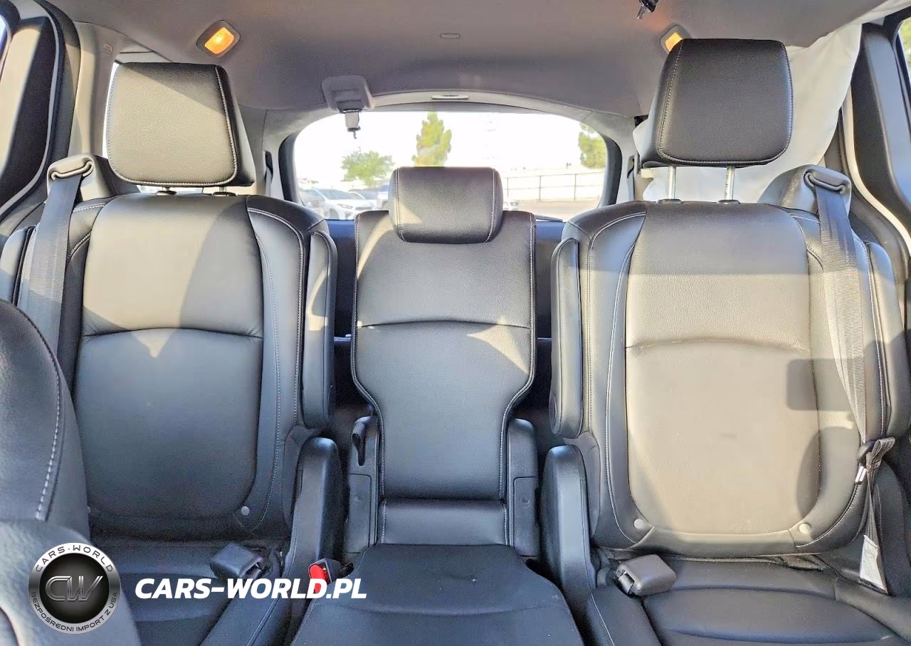 2024 Honda Odyssey Touring VIN:5FNRL6H81RB019571 - 10