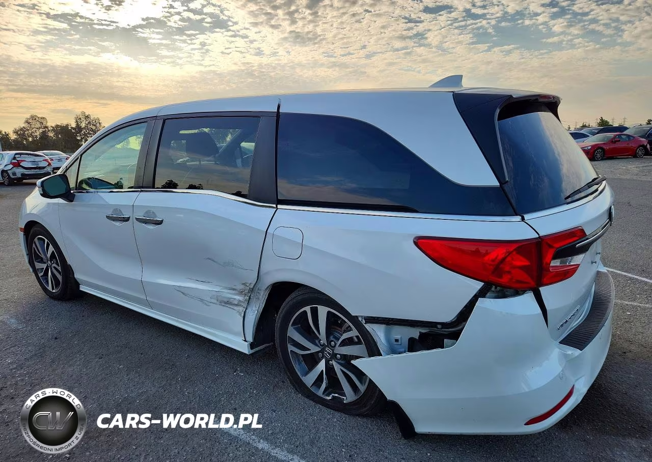 2024 Honda Odyssey Touring VIN:5FNRL6H81RB019571 - 2