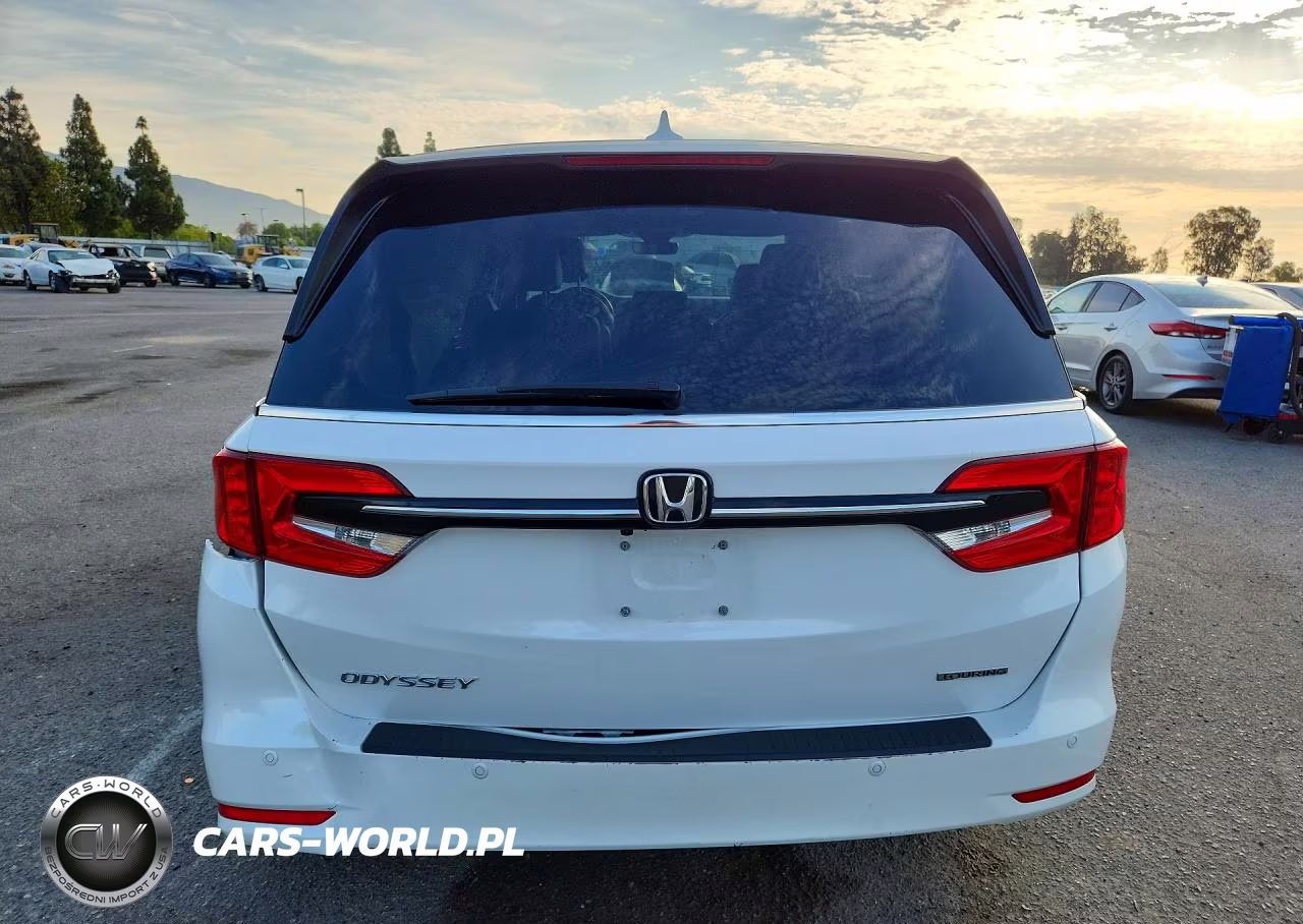 2024 Honda Odyssey Touring VIN:5FNRL6H81RB019571 - 6
