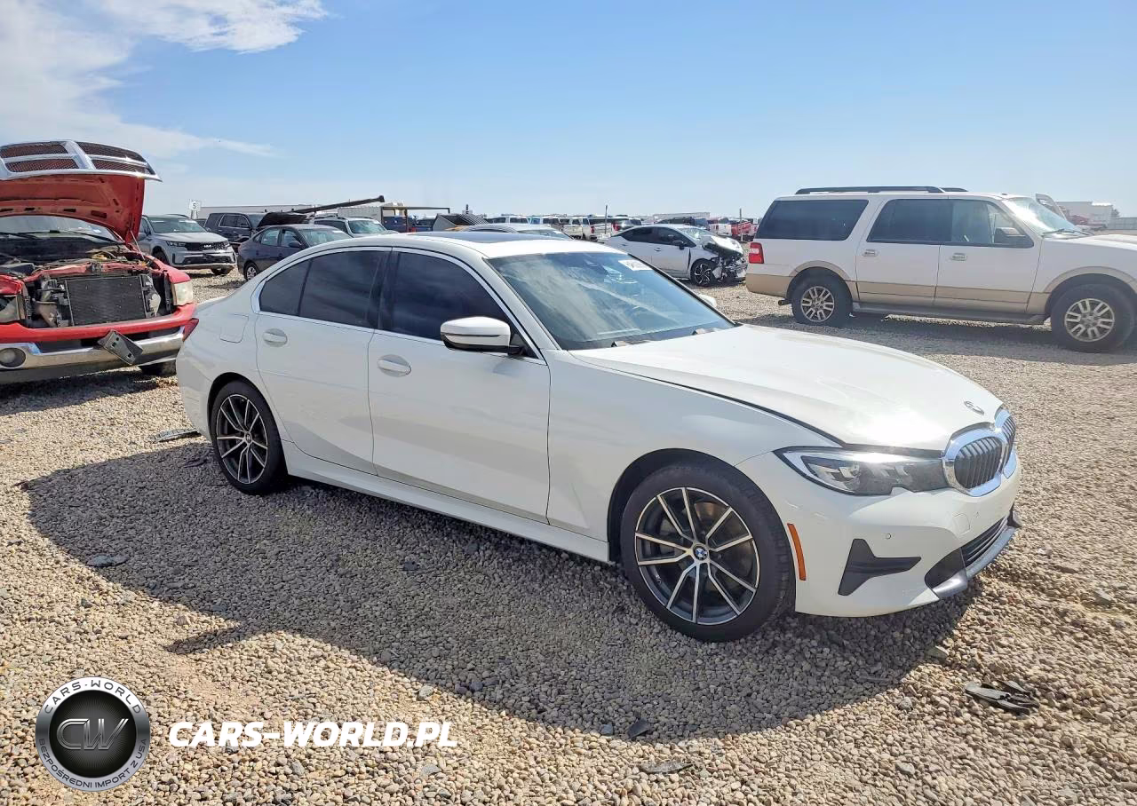2019 BMW 330I VIN:WBA5R1C52KAK10117 - 4
