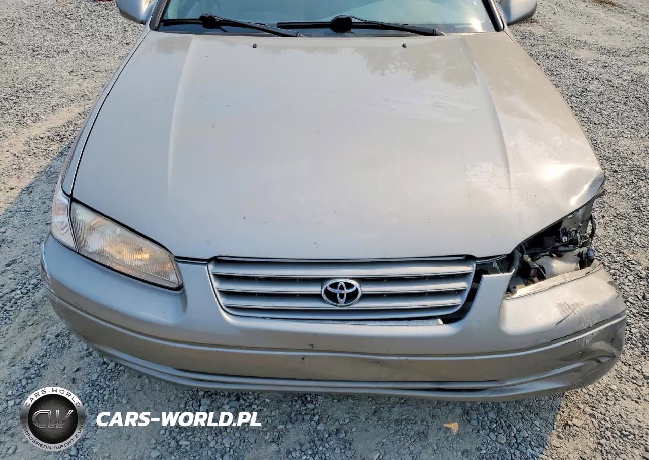 1999 Toyota Camry Le VIN:JT2BG22K4X0331925 - 11