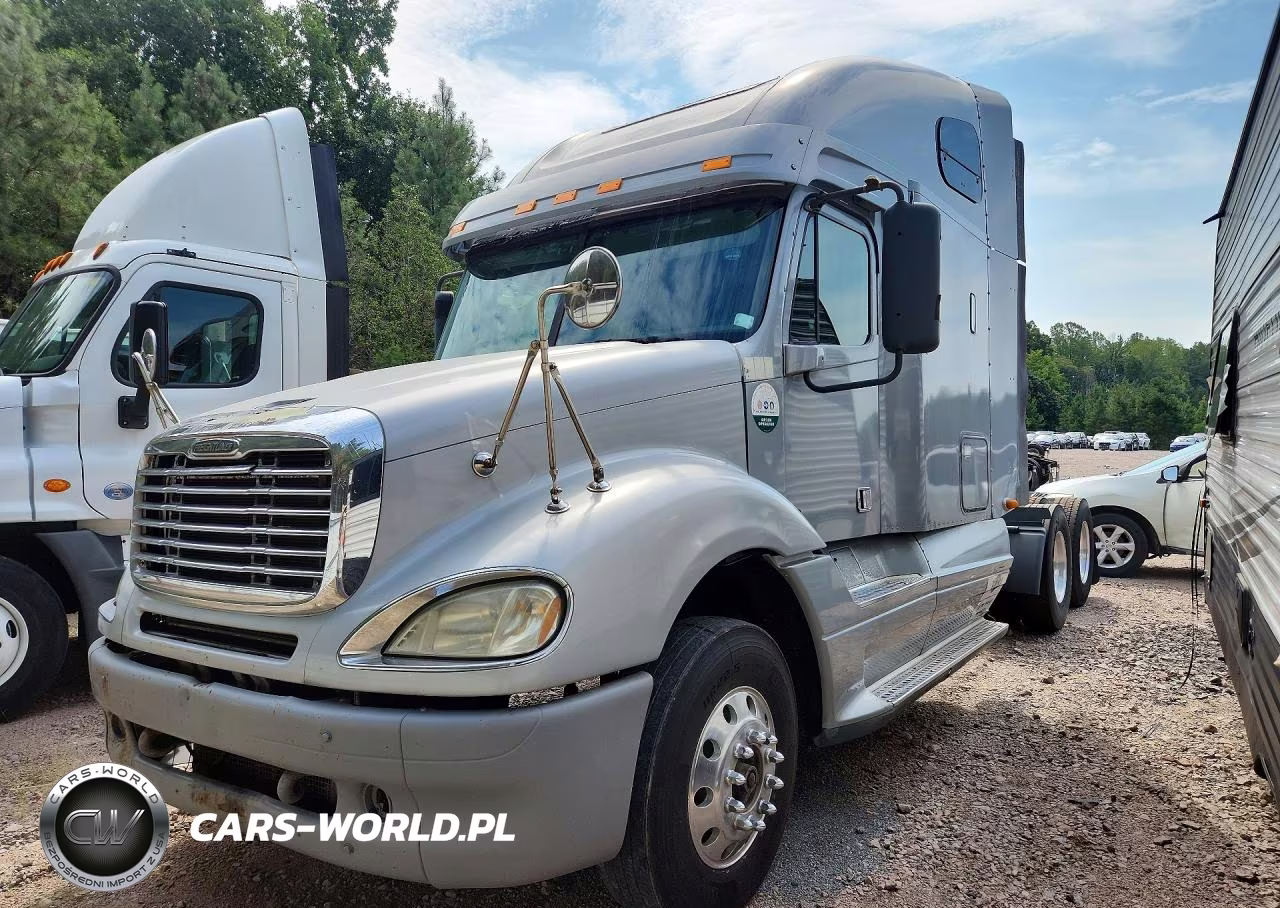 2007 Freightliner Columbia 120 Semi Truck