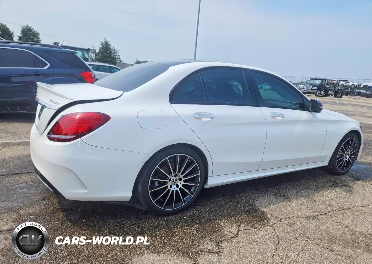 2019 Mercedes-Benz C 300 4Matic VIN:55SWF8EB1KU319105 - 3