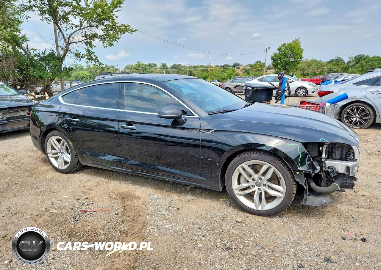 2019 Audi A5 Premium VIN:WAUANCF56KA054262 - 4