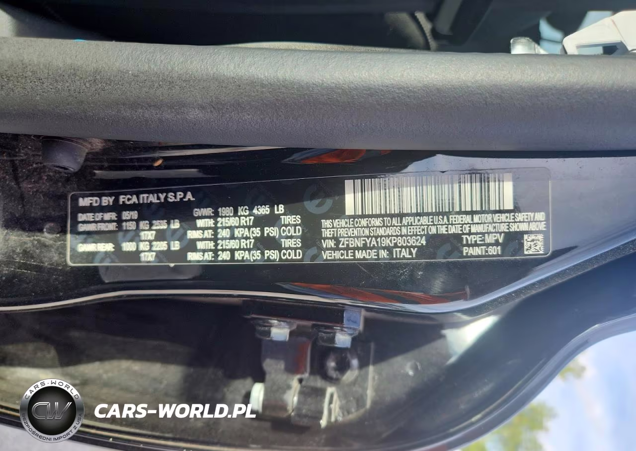2019 Fiat 500X Pop VIN:ZFBNFYA19KP803624 - 13