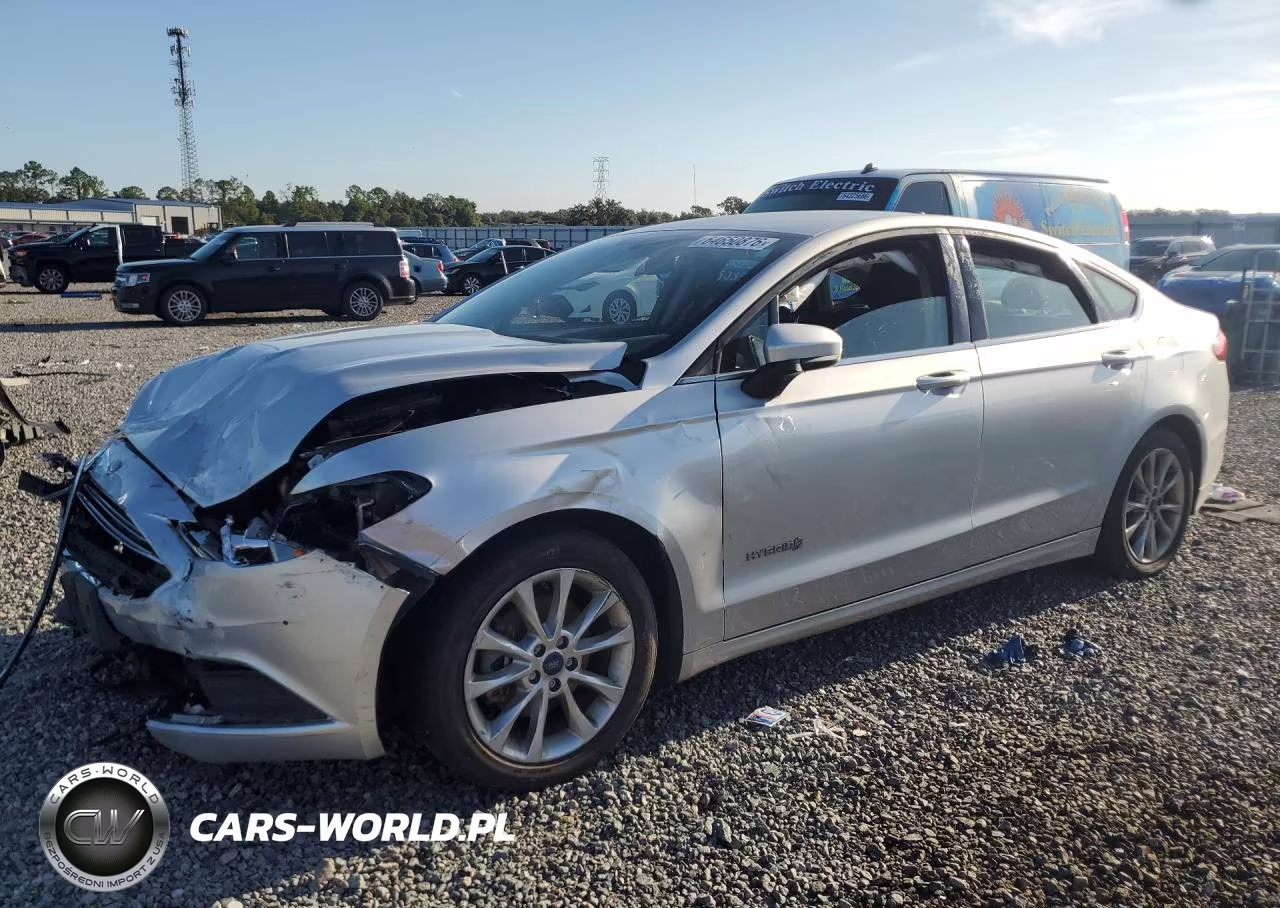 2017 Ford Fusion Se Hybrid VIN:3FA6P0LUXHR325762 - 1
