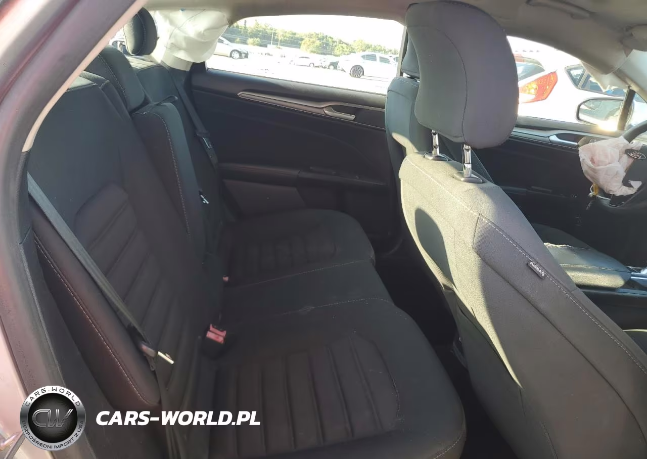 2017 Ford Fusion Se Hybrid VIN:3FA6P0LUXHR325762 - 10