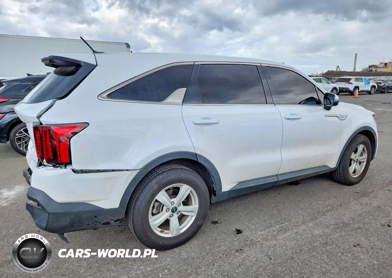2023 Kia Sorento Lx VIN:5XYRG4LC9PG203540 - 3