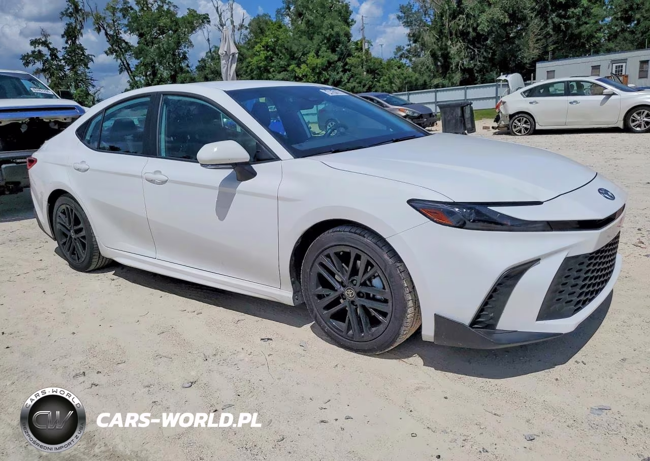 2025 Toyota Camry Se VIN:4T1DAACK2SU608983 - 4
