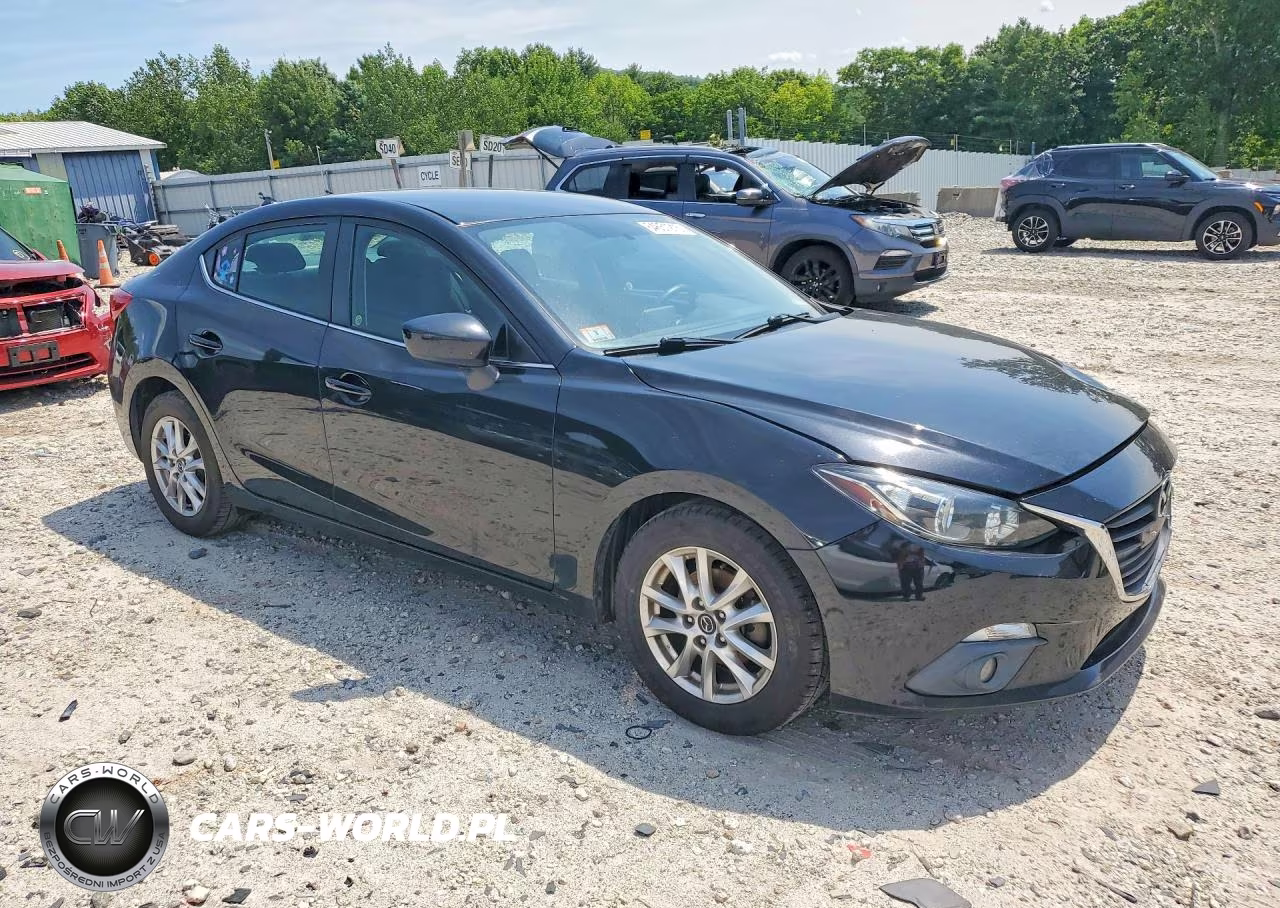 2015 Mazda 3 Touring VIN:3MZBM1V75FM151038 - 4