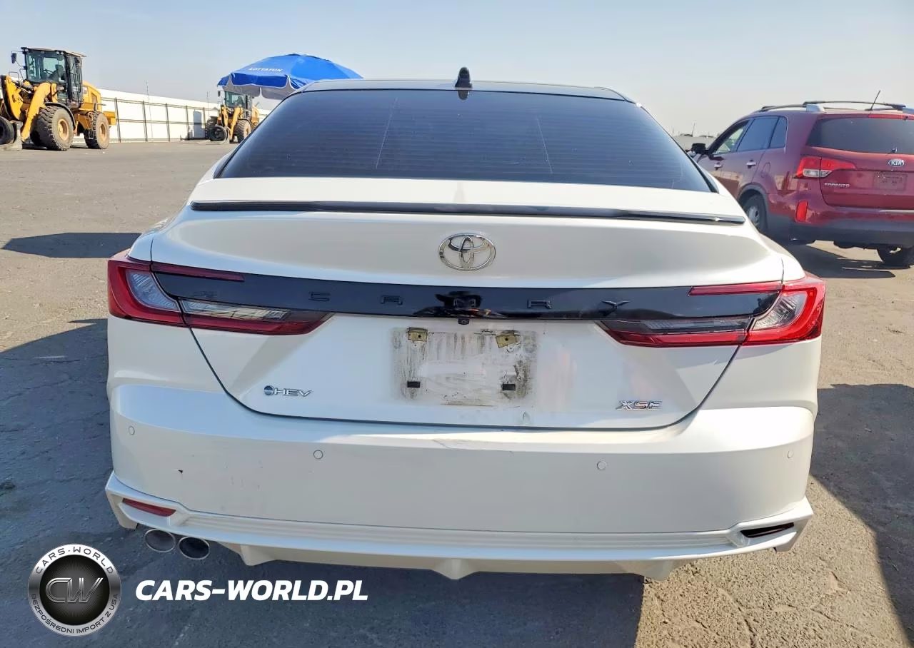 2026 Toyota Camry Xse VIN:4T1DAACK1TU292459 - 6