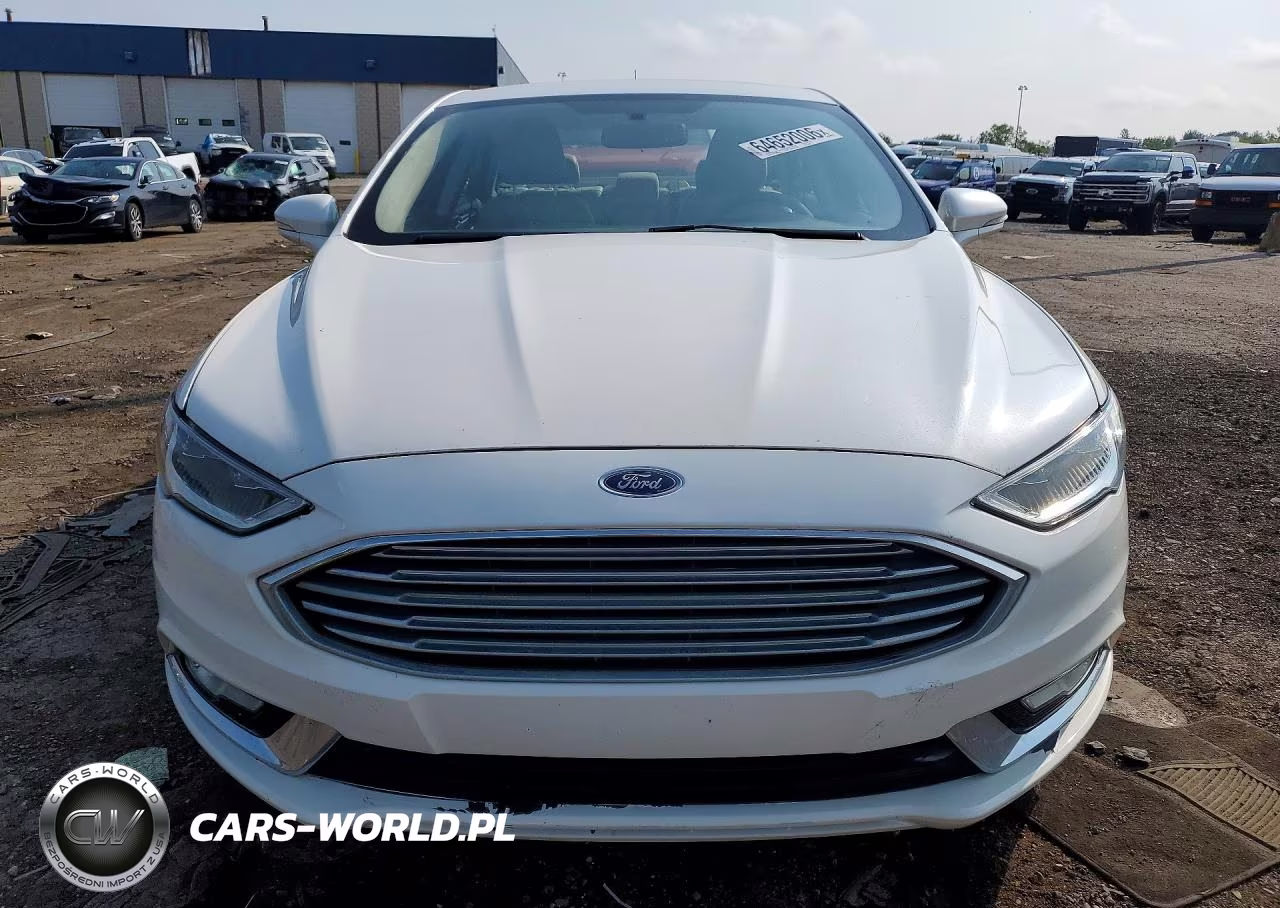 2017 Ford Fusion Titanium Hev VIN:3FA6P0RU1HR383945 - 5