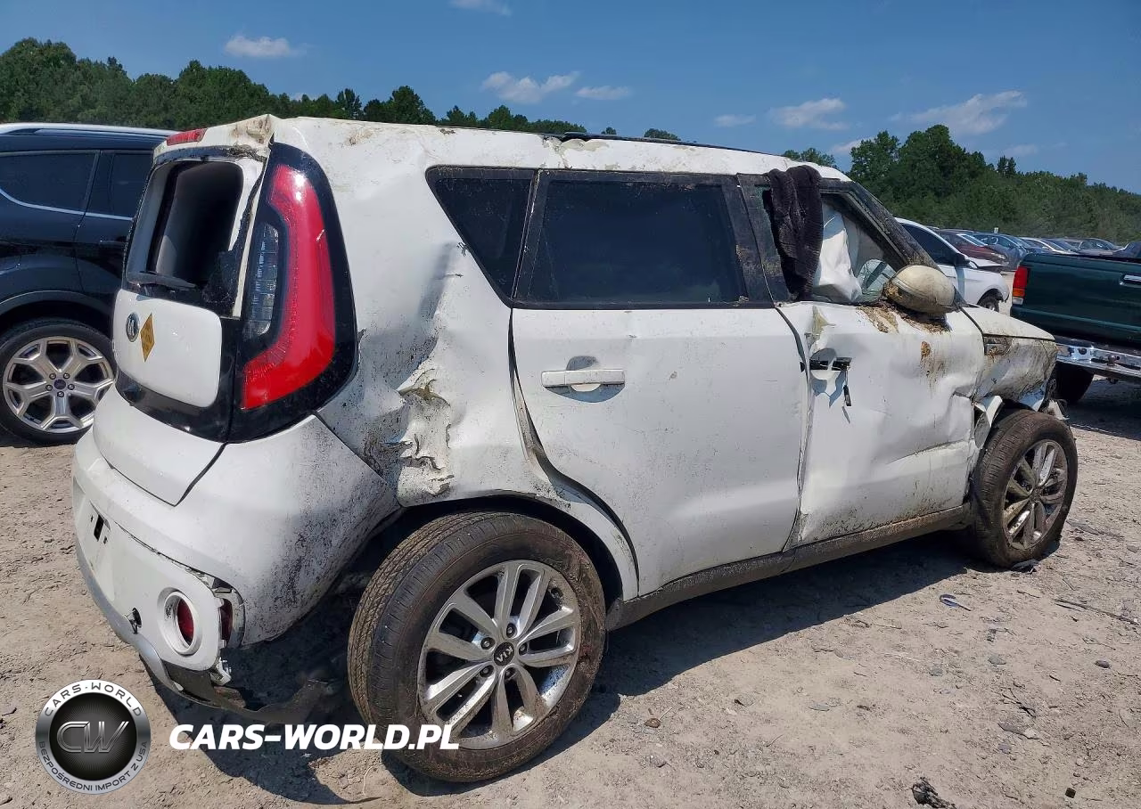 2017 Kia Soul + VIN:KNDJP3A55H7423803 - 3