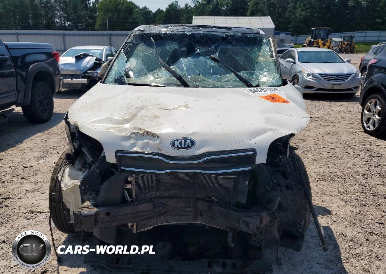 2017 Kia Soul + VIN:KNDJP3A55H7423803 - 5