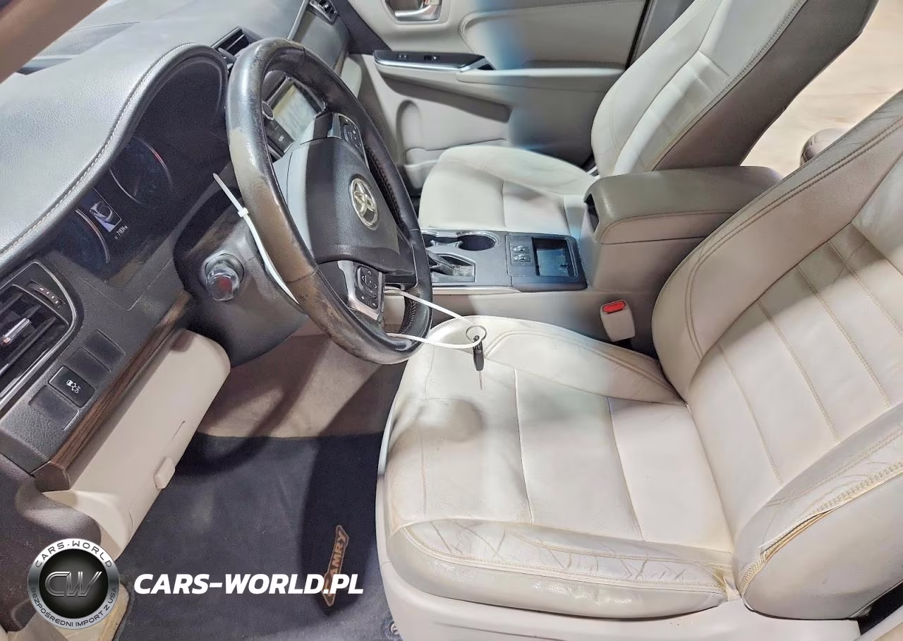 2016 Toyota Camry Xle VIN:4T4BF1FK7GR534820 - 7