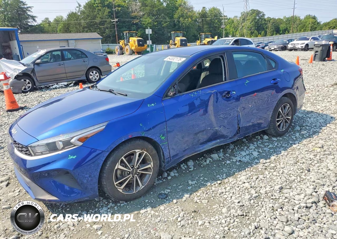 2022 Kia Forte Lxs VIN:3KPF24AD4NE416175 - 1