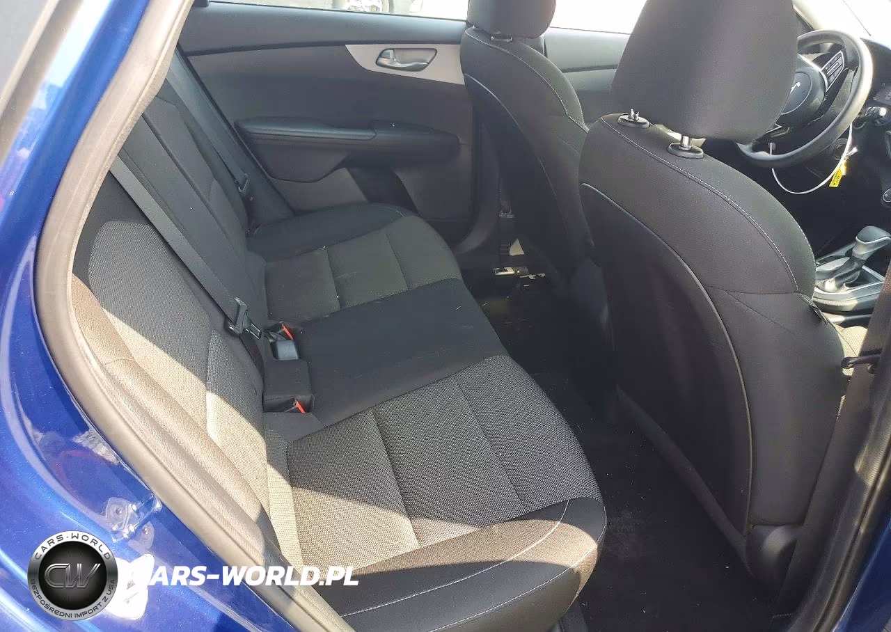 2022 Kia Forte Lxs VIN:3KPF24AD4NE416175 - 10
