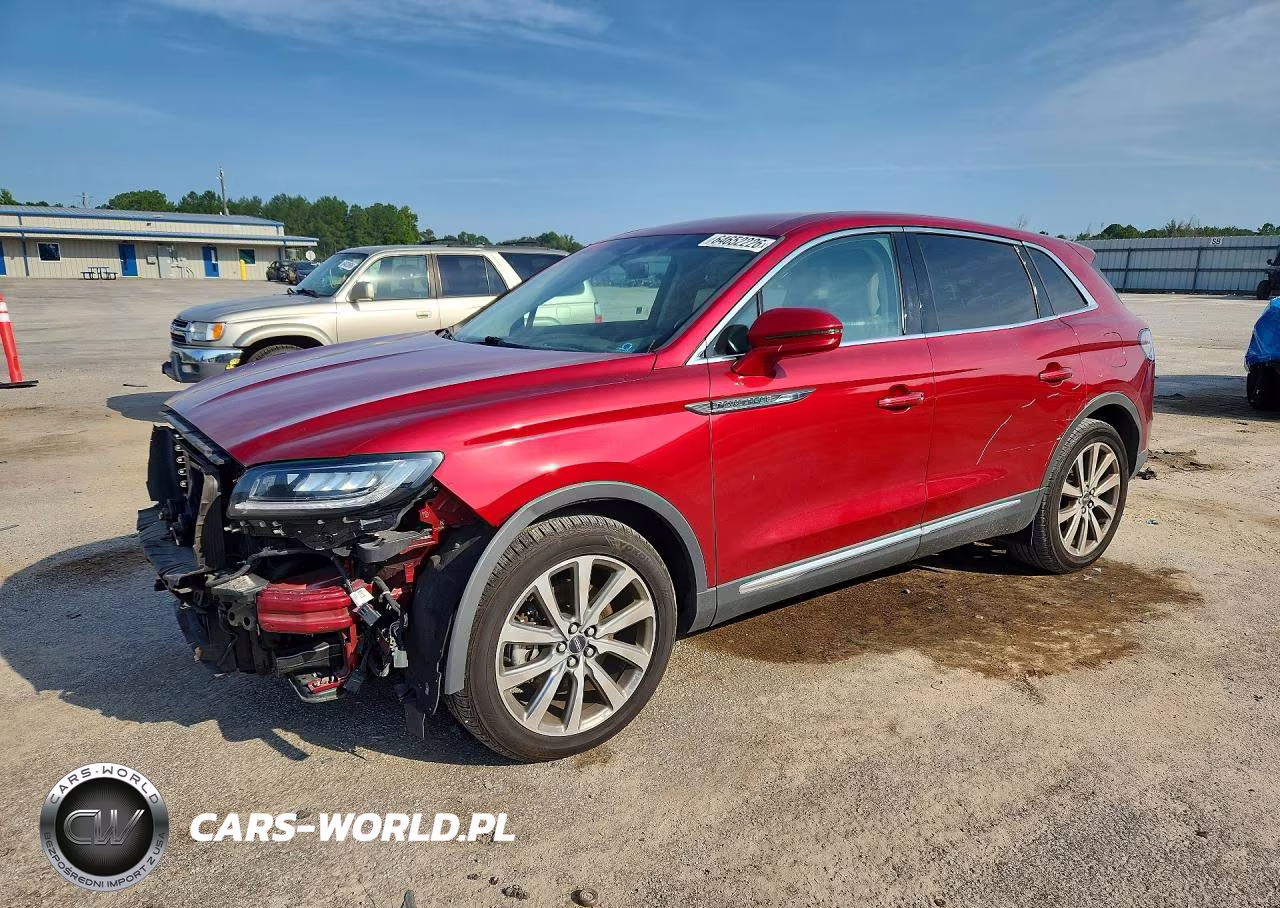 2019 Lincoln Nautilus Select
