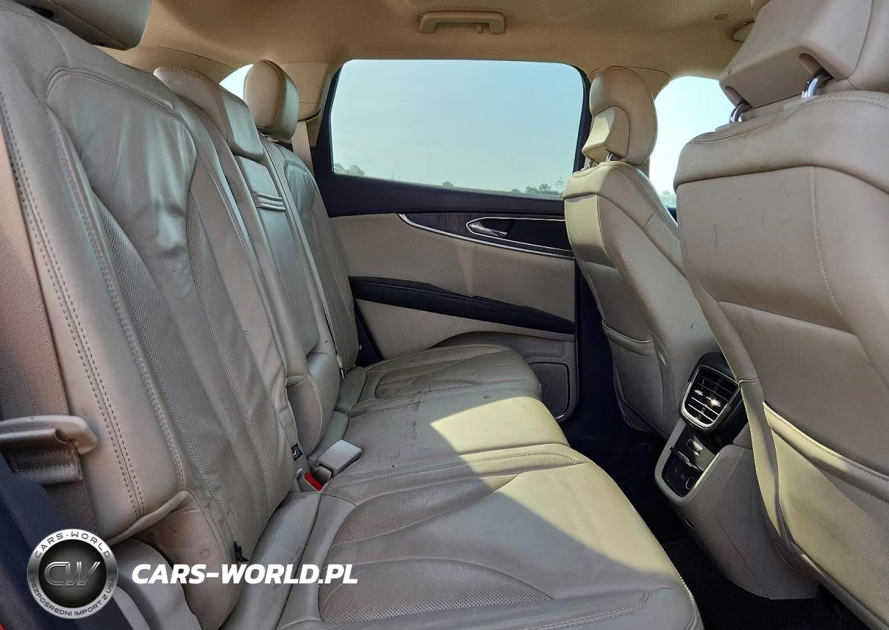 2019 Lincoln Nautilus Select VIN:2LMPJ6K99KBL57186 - 10