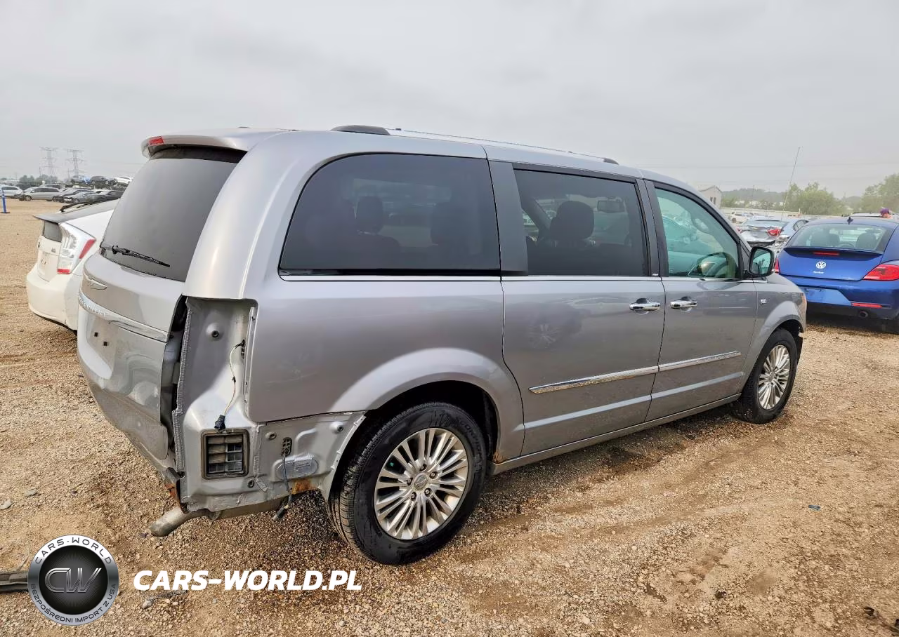 2014 Chrysler Town & Country Touring L VIN:2C4RC1CG7ER258753 - 3