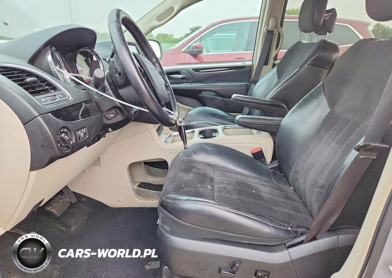 2014 Chrysler Town & Country Touring L VIN:2C4RC1CG7ER258753 - 7