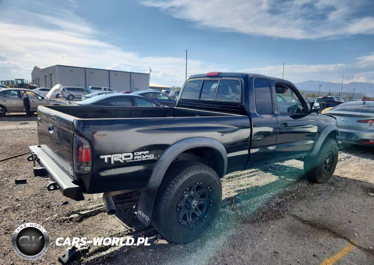 2002 Toyota Tacoma V6 VIN:5TEWN72N52Z144000 - 3