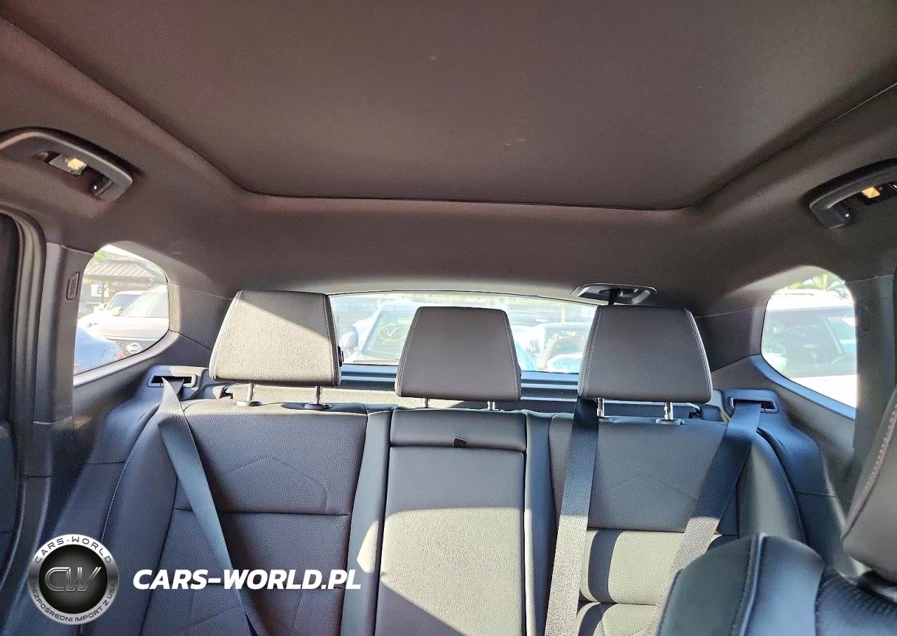 2023 BMW X1 xDrive28I VIN:WBX73EF01P5X15802 - 10