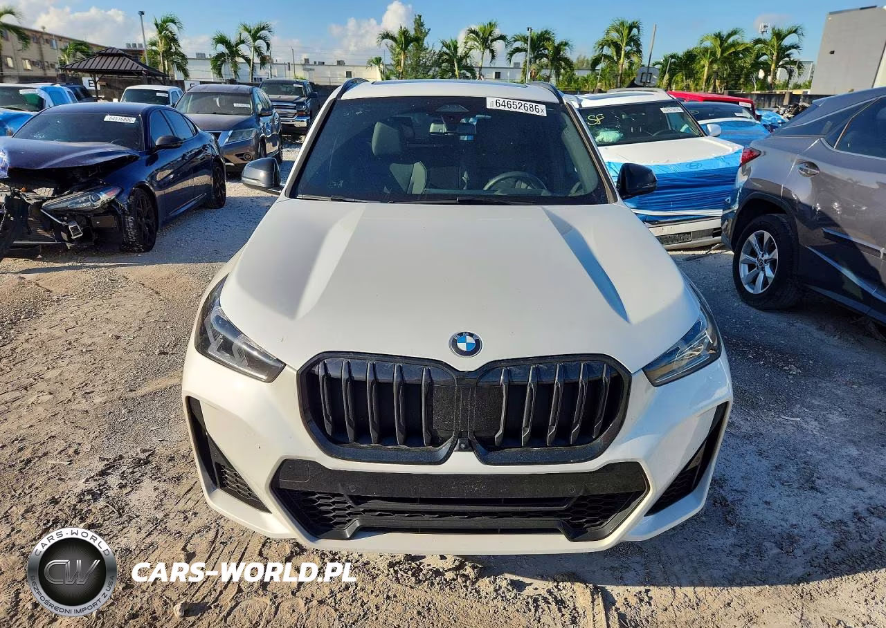 2023 BMW X1 xDrive28I VIN:WBX73EF01P5X15802 - 5