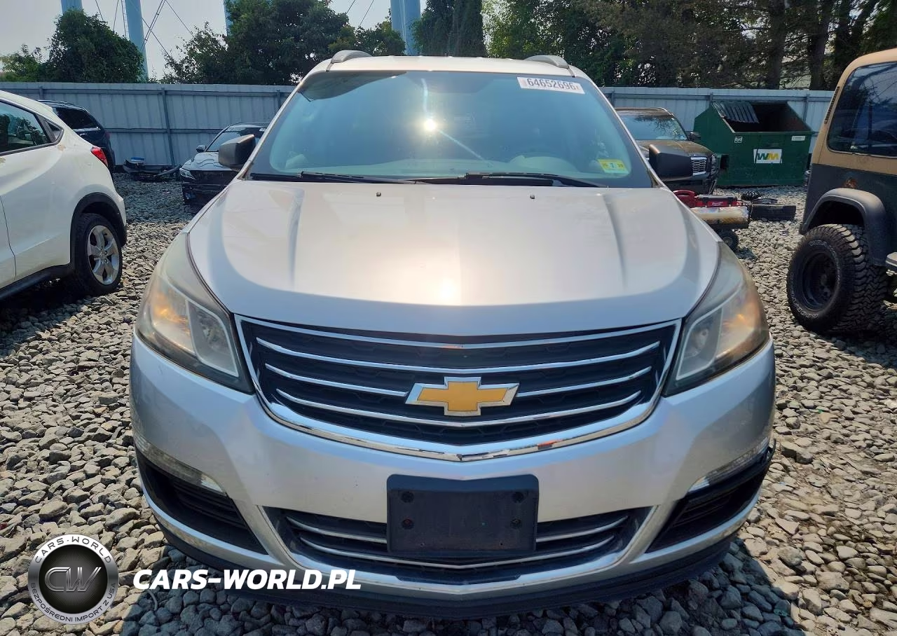 2015 Chevrolet Traverse Ls VIN:1GNKRFED9FJ368636 - 5