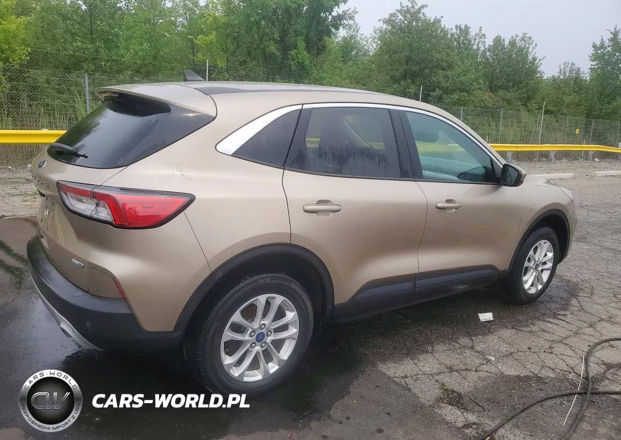 2020 Ford Escape Se VIN:1FMCU9G62LUB72832 - 3