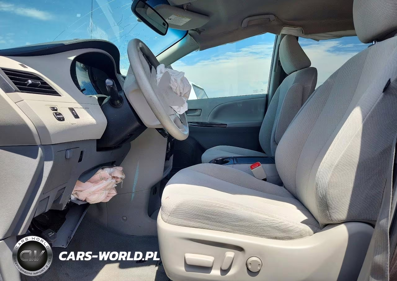 2013 Toyota Sienna Le VIN:5TDKK3DC3DS400792 - 7
