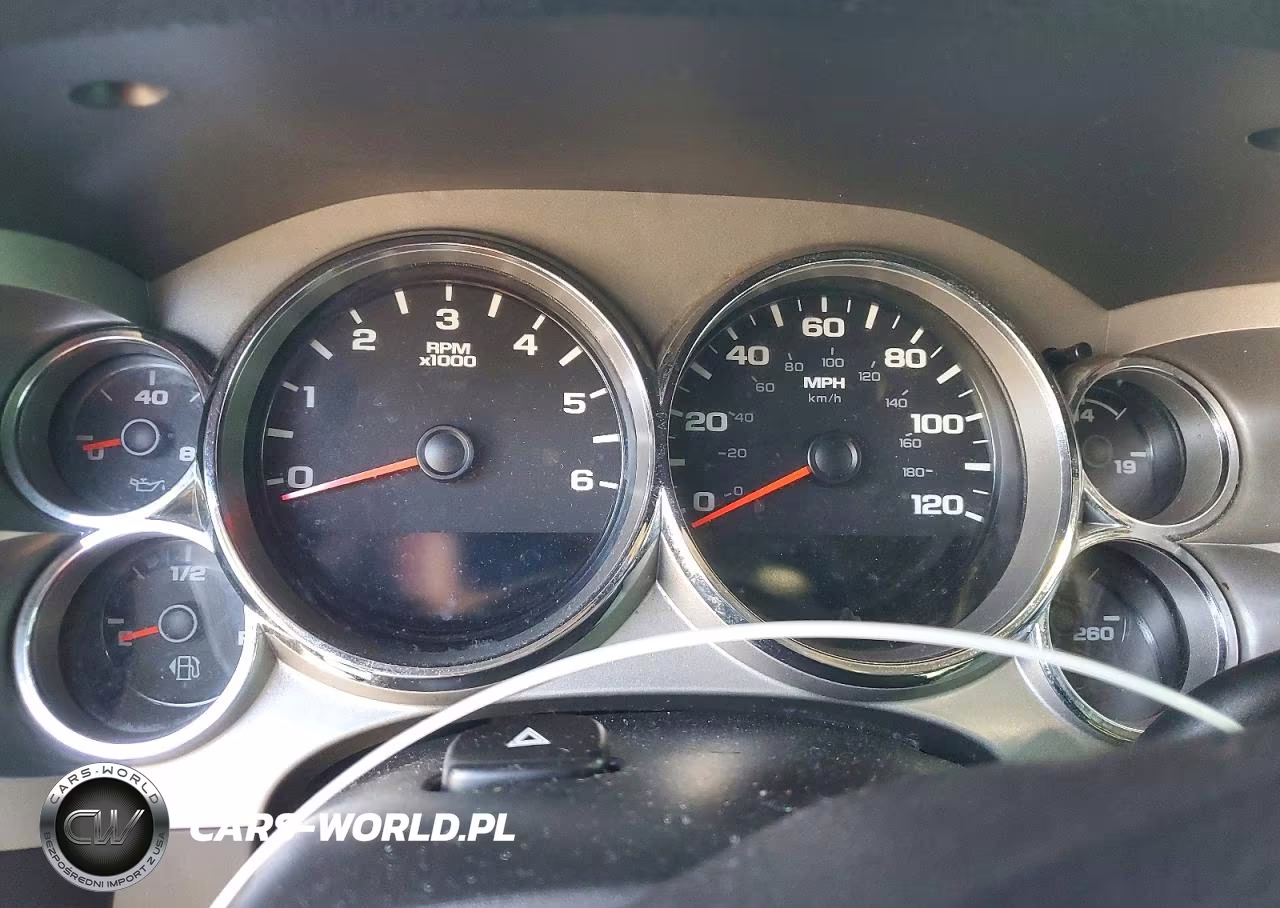 2011 Chevrolet Silverado C1500 Lt VIN:3GCPCSE01BG200023 - 9
