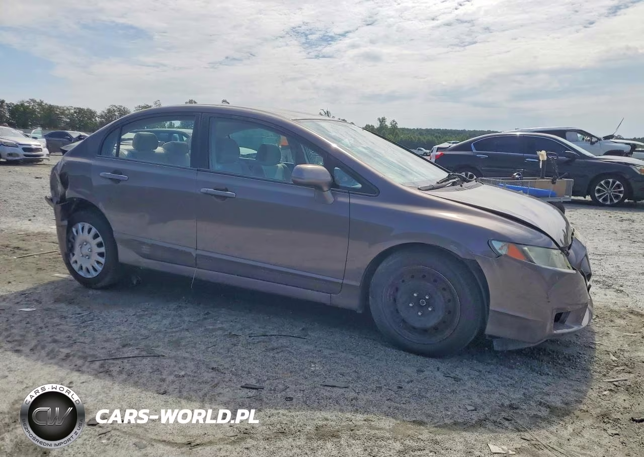 2010 Honda Civic Lx VIN:2HGFA1F50AH585211 - 4