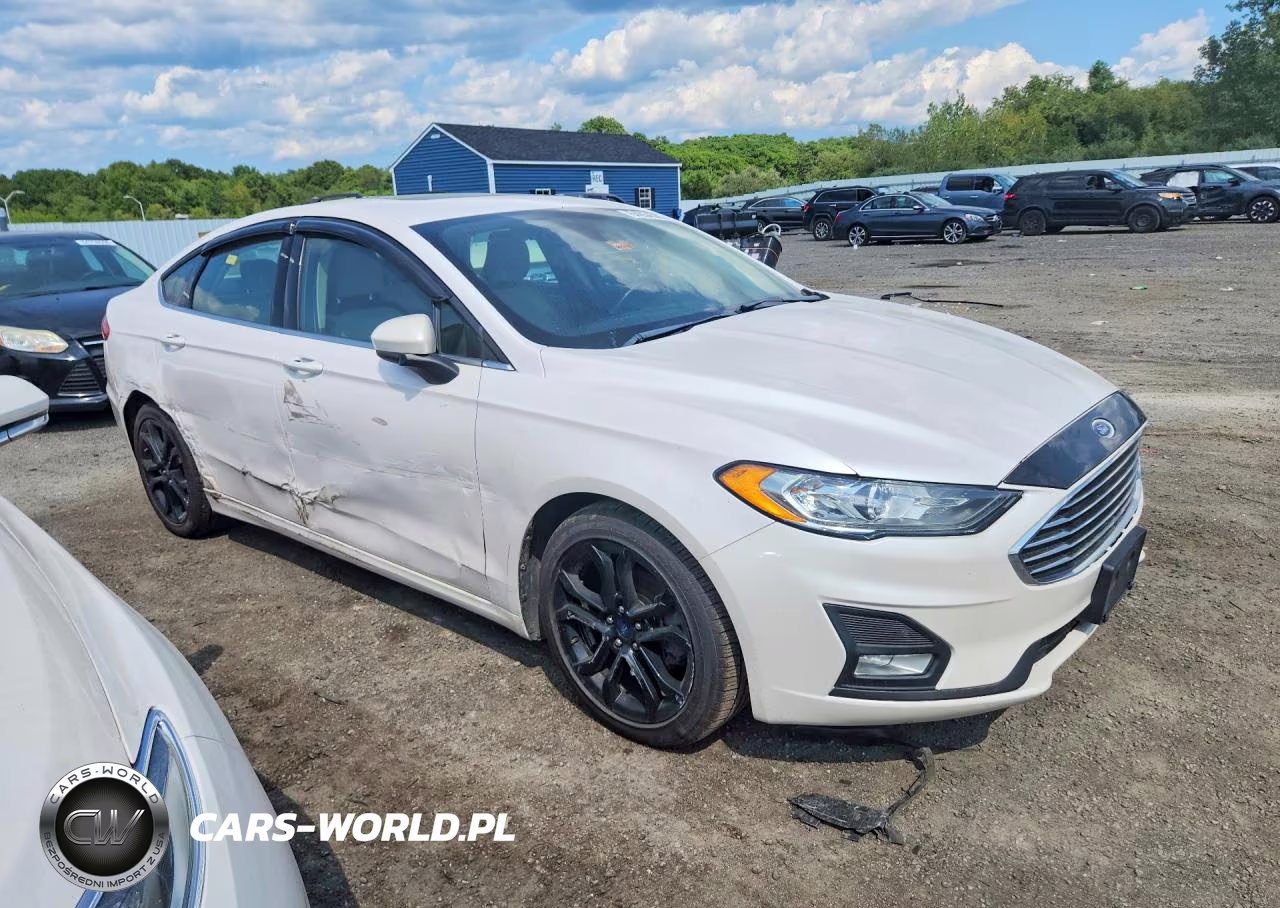 2019 Ford Fusion Se VIN:3FA6P0HD6KR244614 - 4