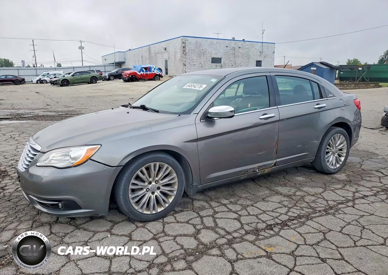 2013 Chrysler 200 Limited – zdjęcie 1 z 13
