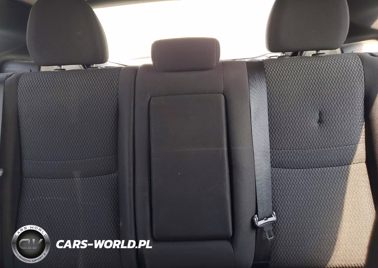 2020 Nissan Rogue Sport S VIN:JN1BJ1CW0LW643111 - 10