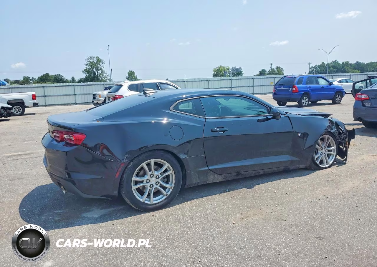 2021 Chevrolet Camaro Ls VIN:1G1FB1RX1M0138297 - 3