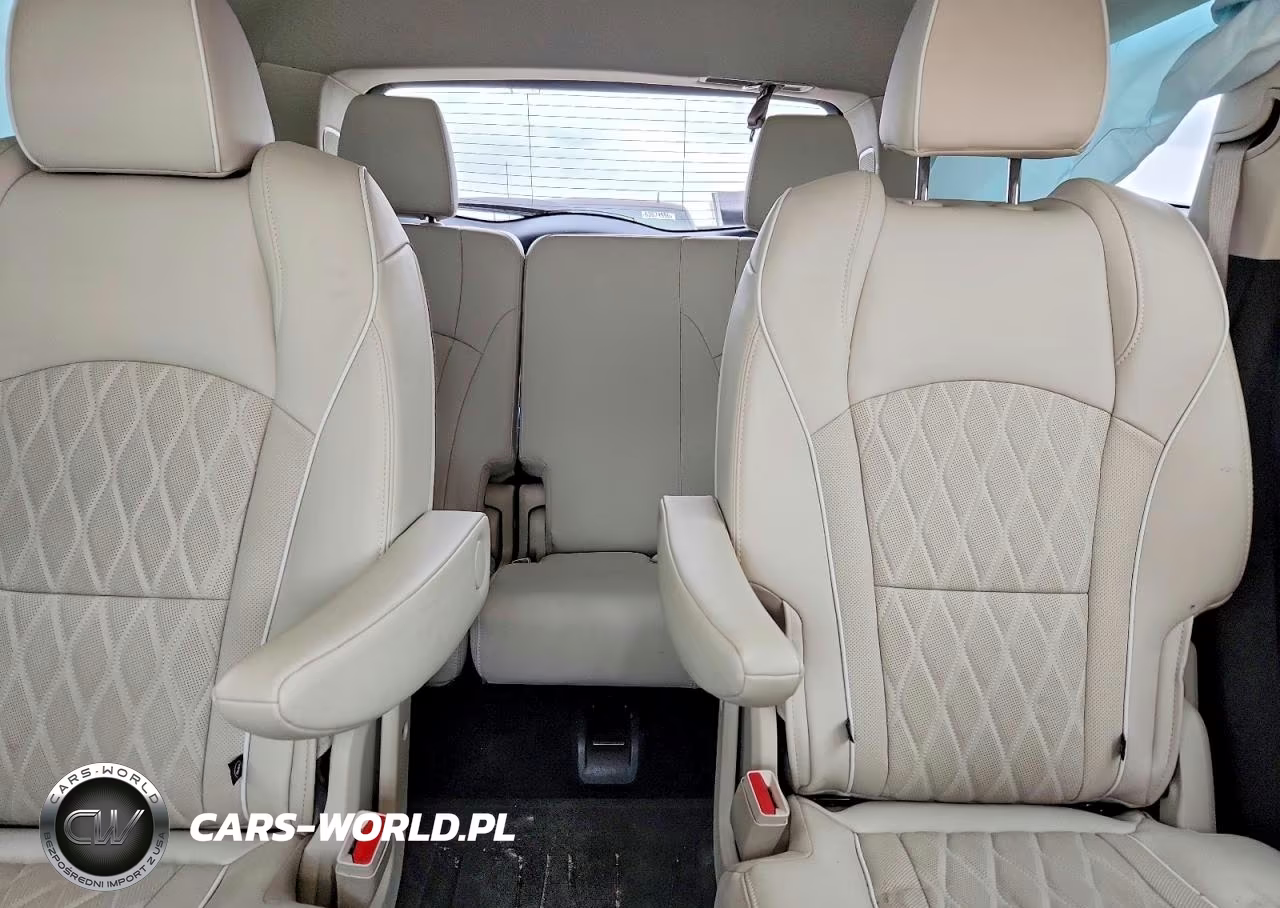 2023 Buick Enclave Avenir VIN:5GAEVCKW2PJ173759 - 10