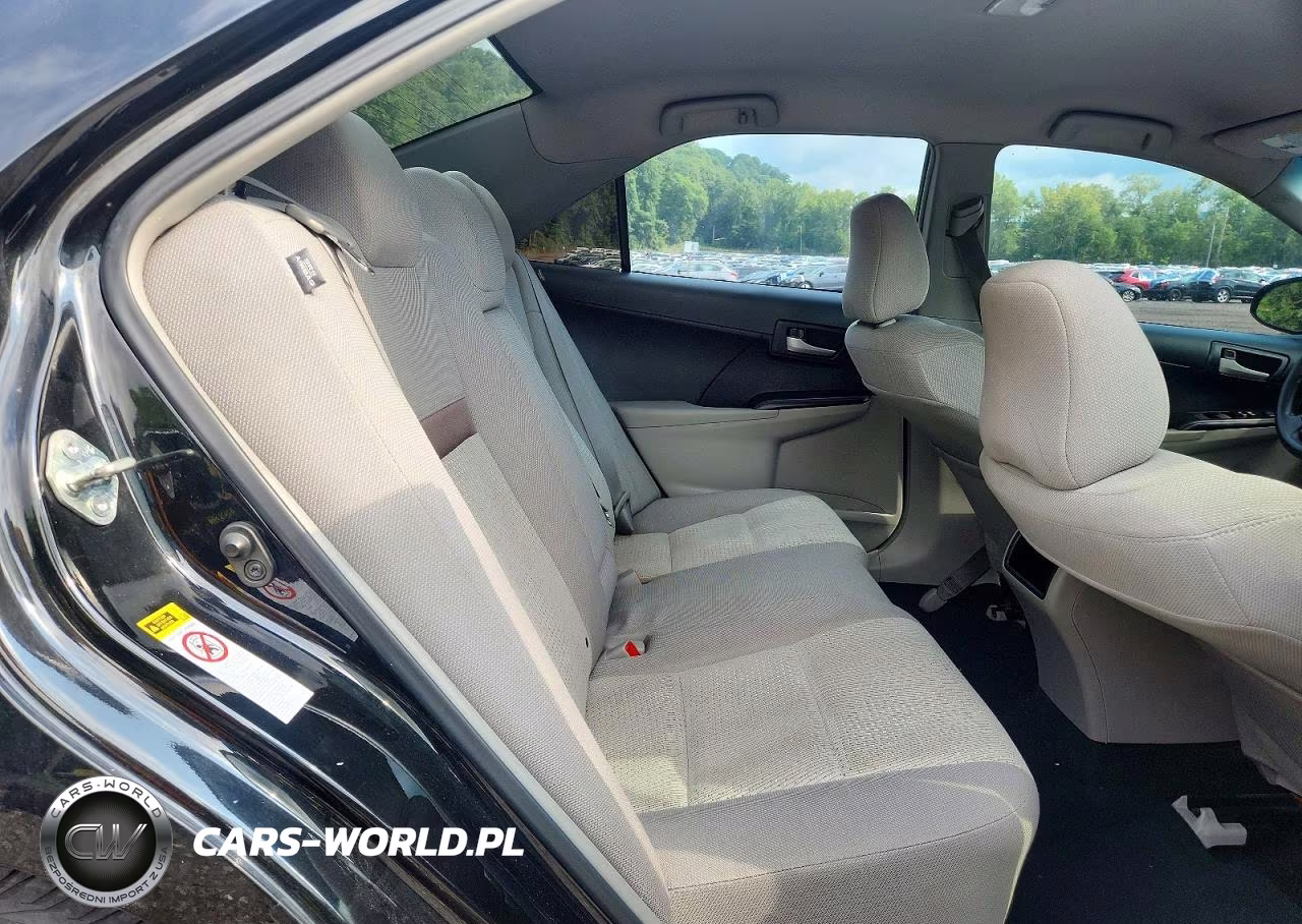 2014 Toyota Camry Le VIN:4T4BF1FK2ER373709 - 10