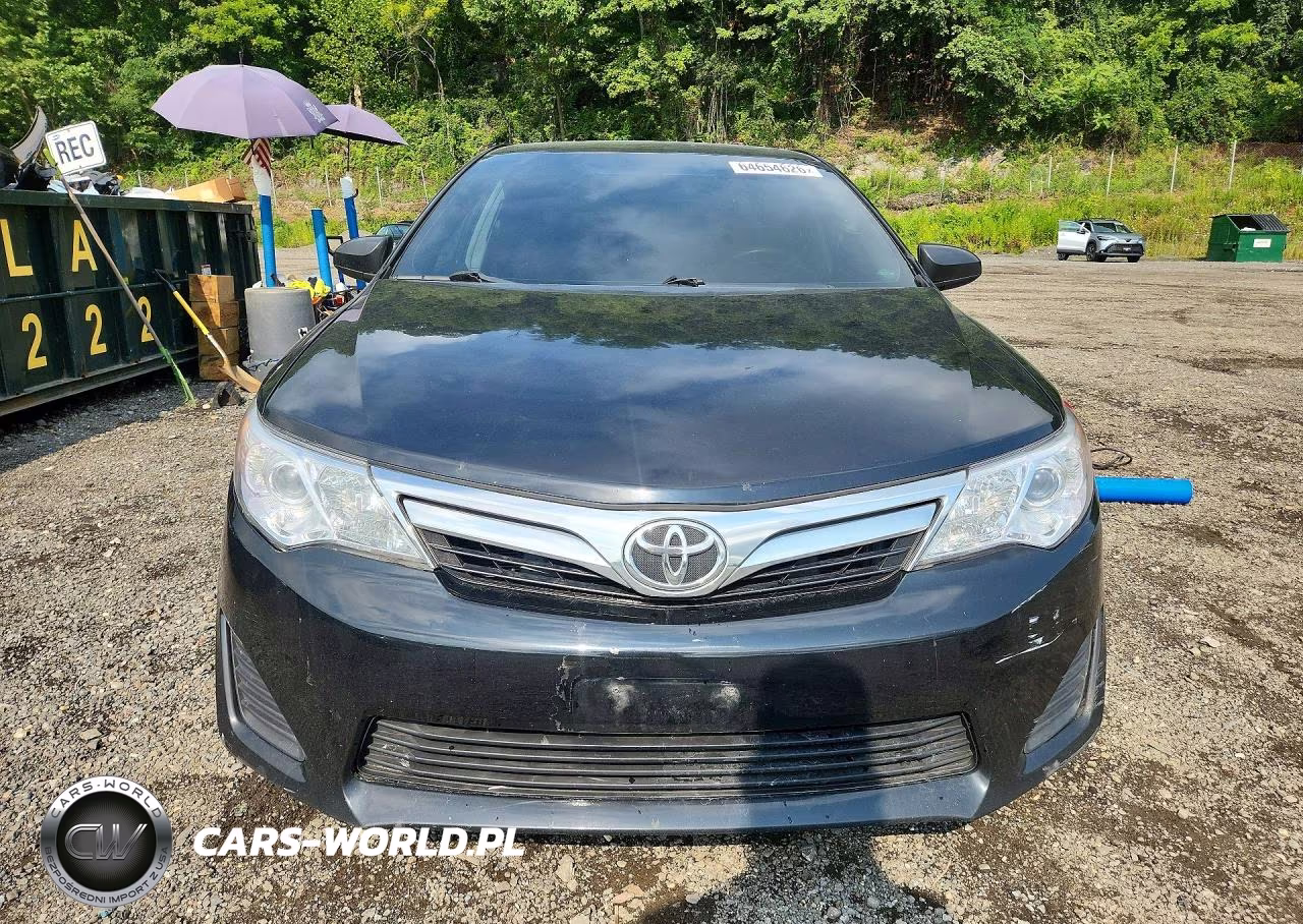 2014 Toyota Camry Le VIN:4T4BF1FK2ER373709 - 5