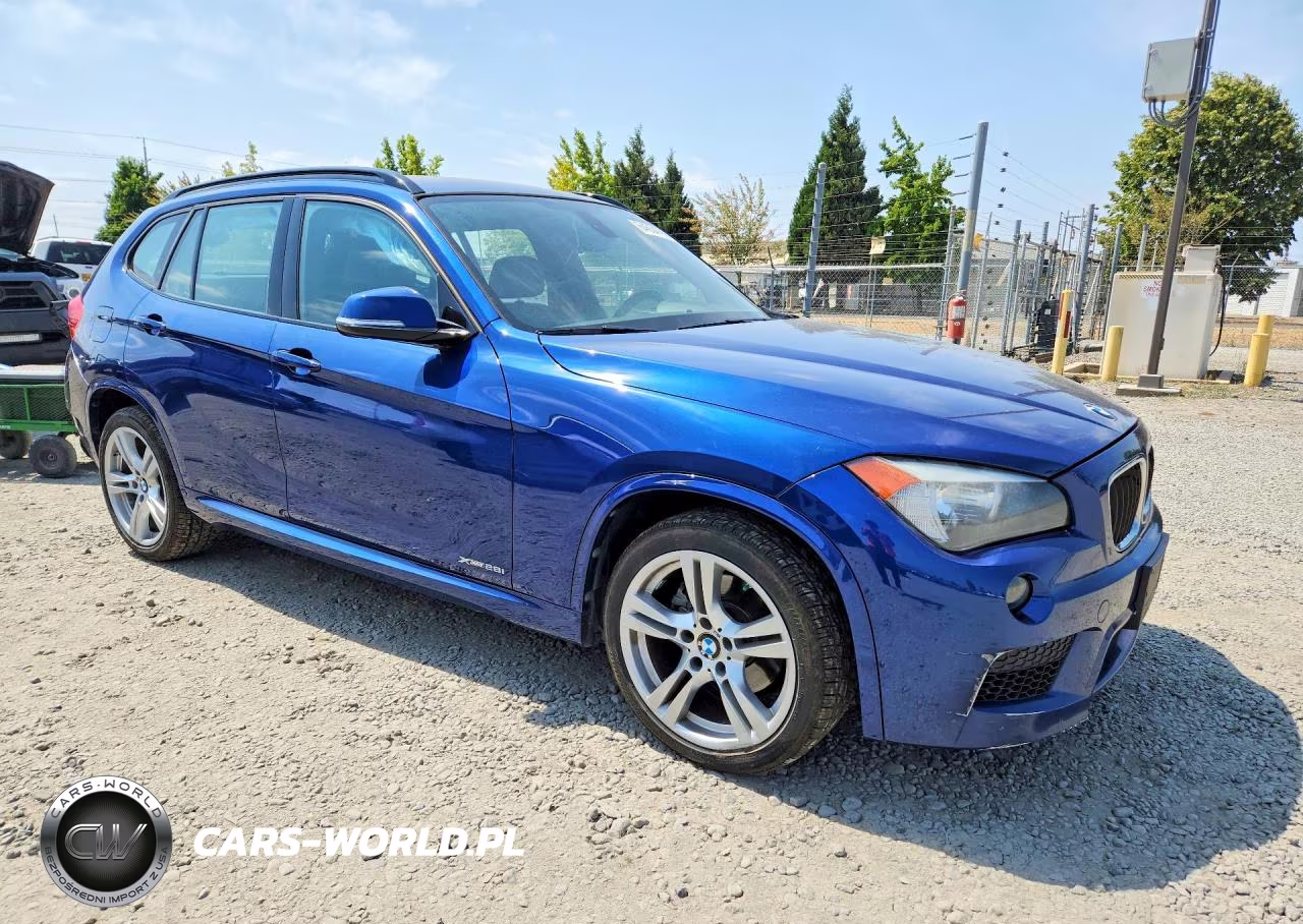 2013 BMW X1 xDrive28I VIN:WBAVL1C51DVR85134 - 4