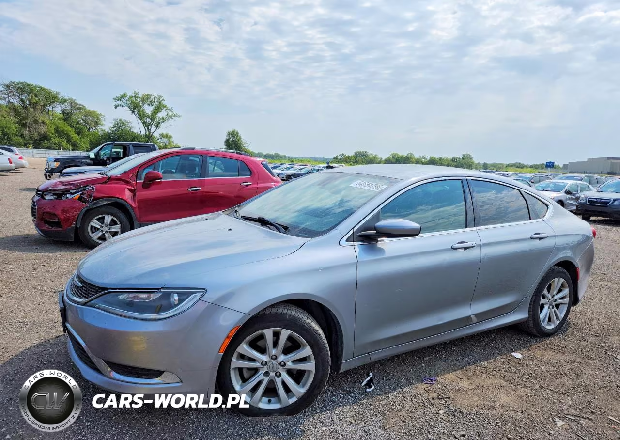 2015 Chrysler 200 Limited VIN:1C3CCCABXFN599480 - 1