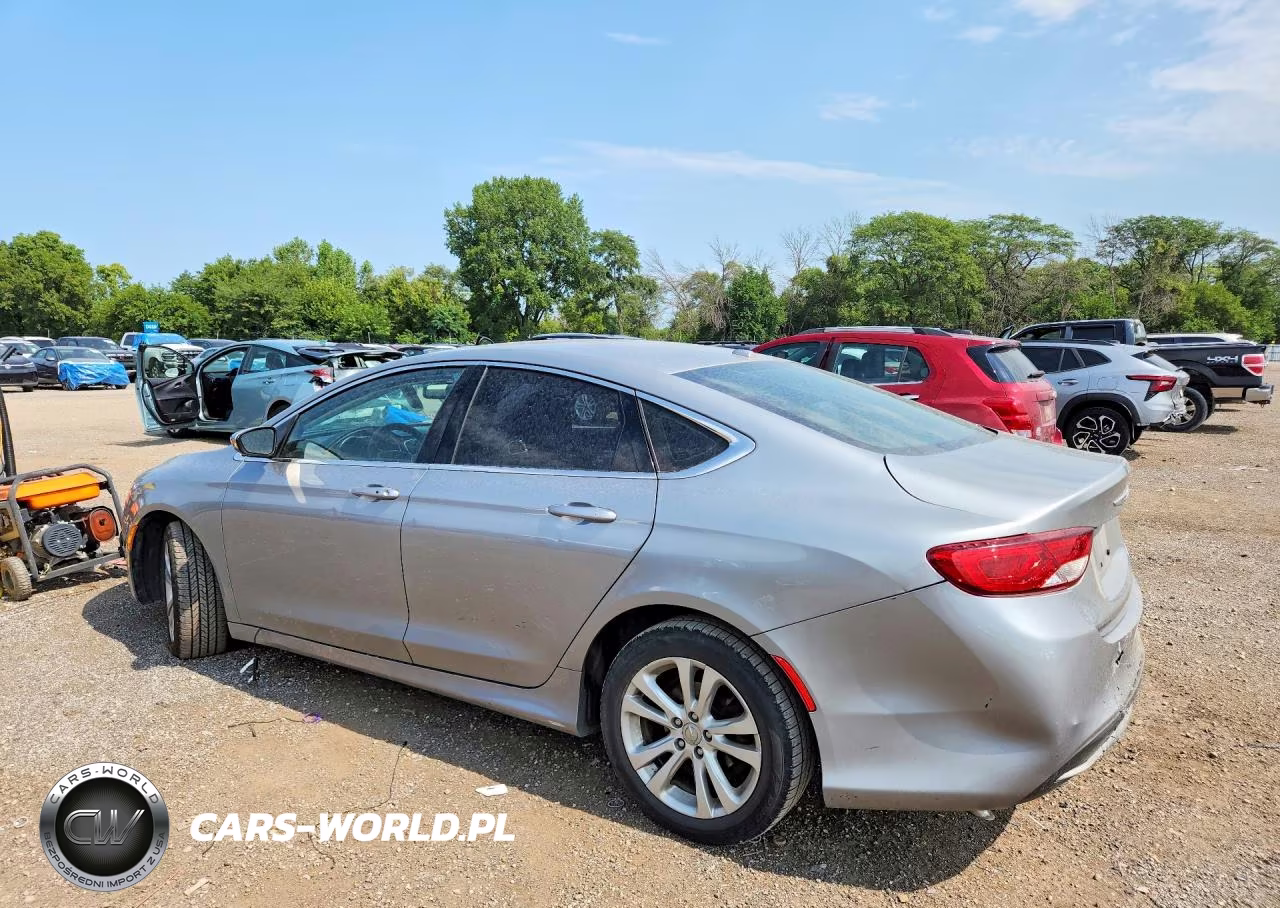 2015 Chrysler 200 Limited VIN:1C3CCCABXFN599480 - 2