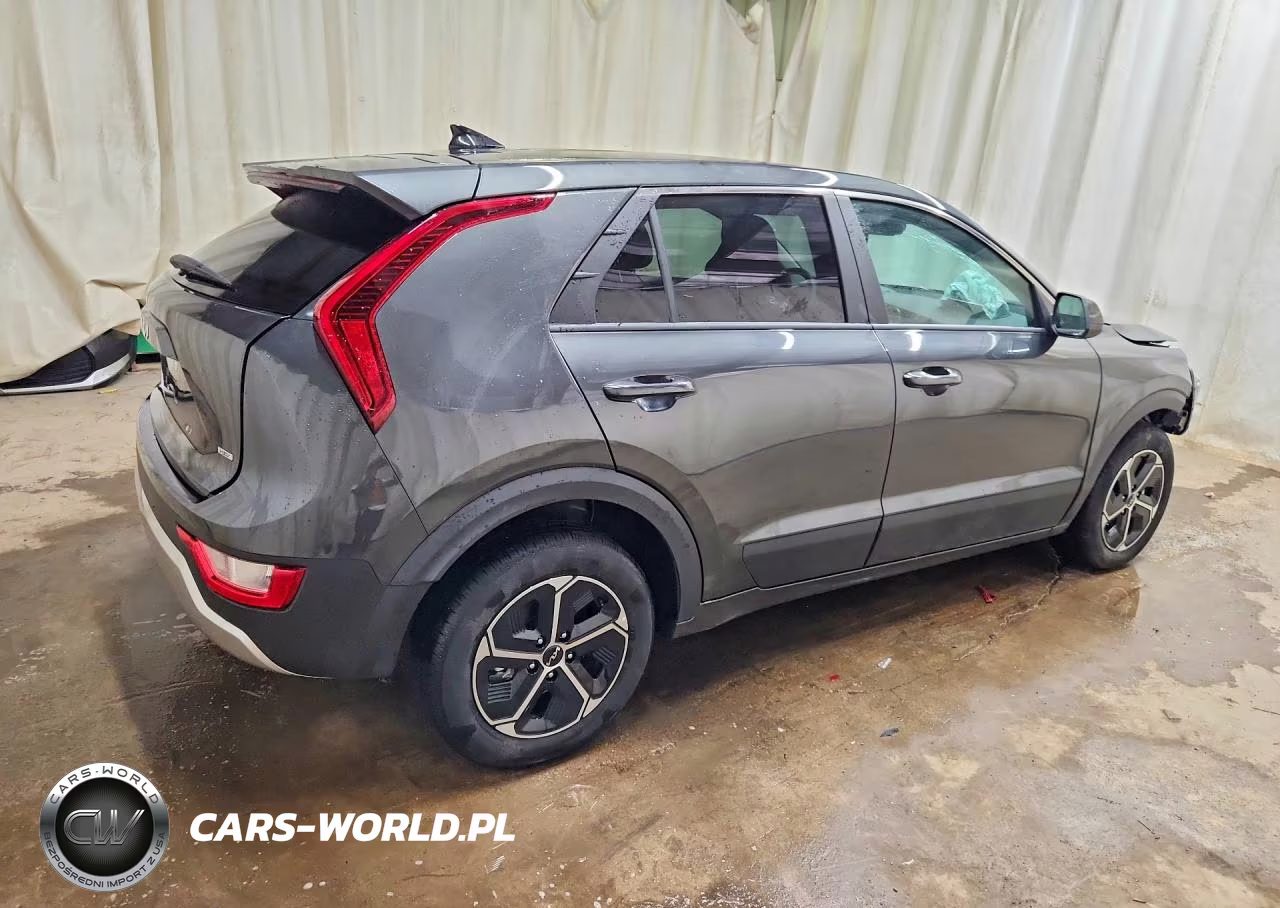 2026 Kia Niro Lx VIN:KNDCP3LE4T5356735 - 3