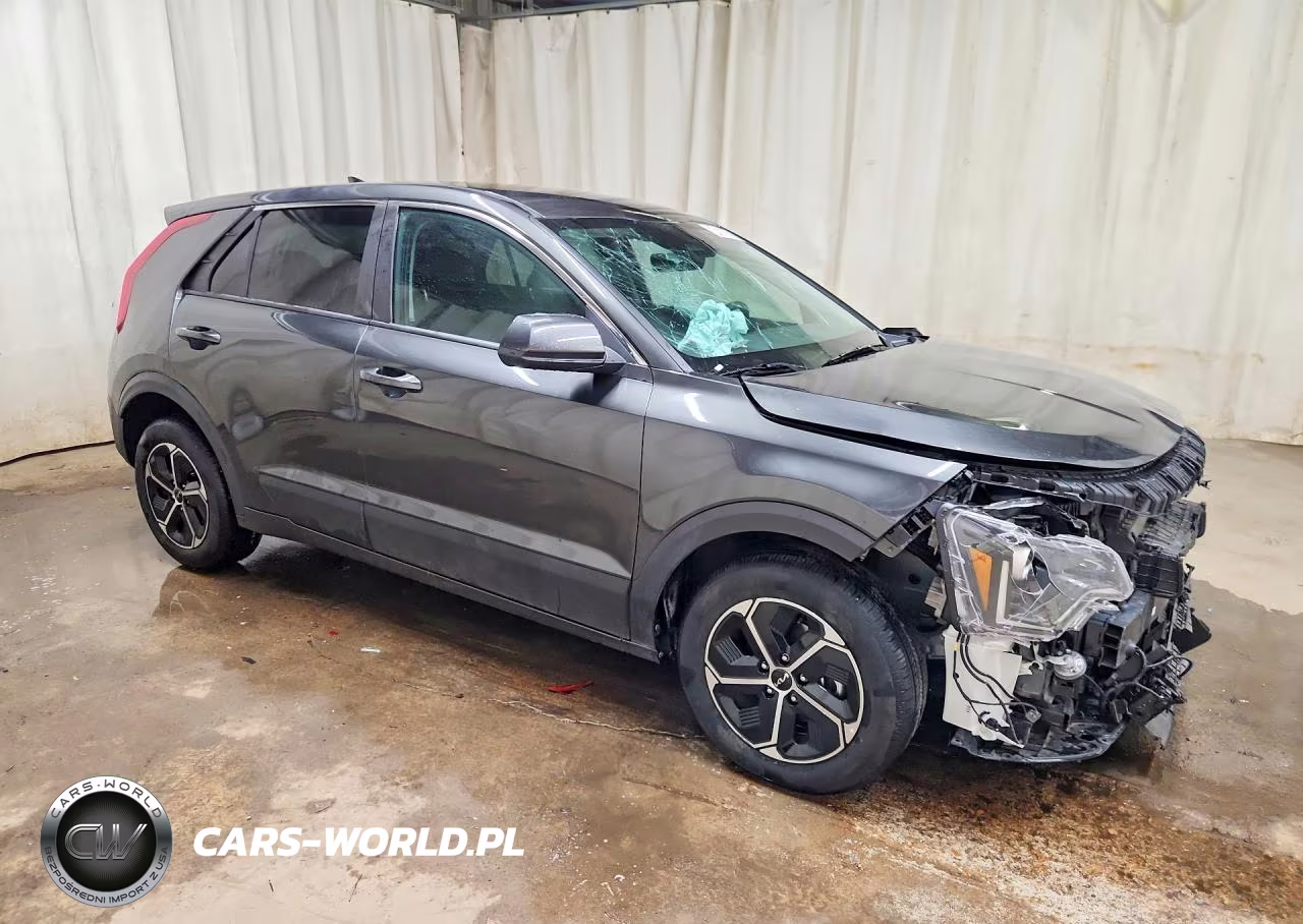 2026 Kia Niro Lx VIN:KNDCP3LE4T5356735 - 4